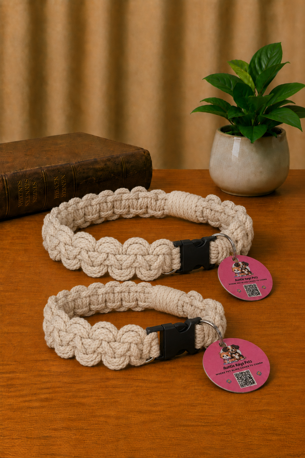 ONE-OF-A-KIND Handmade Macrame Pet Collar – Natural Cream Scalloped Knot Design | Fixed 18.5", Only 1 Available