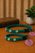 Teal Floral Macrame Dog Collar with Daisies – 17.75 Inch